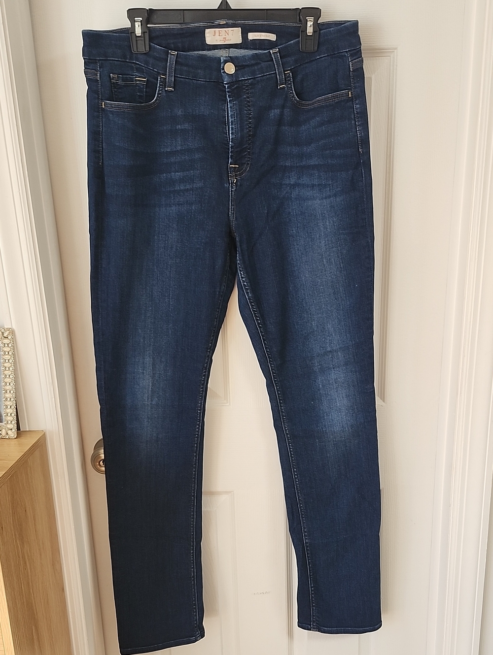 7 For All Mankind Women's Slim Jeans in Dark Blue Wash